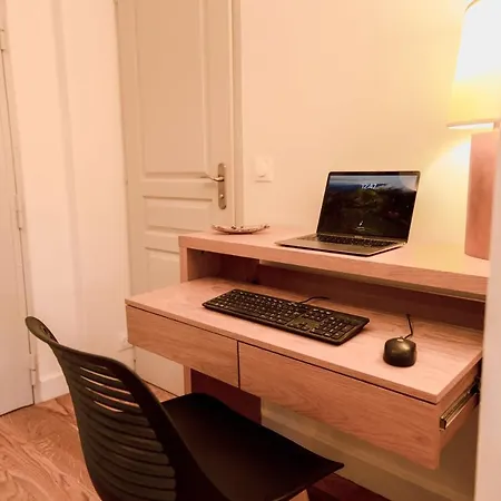 Paris-Daumesnil - Grand 2 Pieces 4 Etoiles De Charme Sur Jardin - 61M2, Pour 4P - Large 4 Star Charming 1 Bedroom Apt For 4 With Ac Extérieur photo